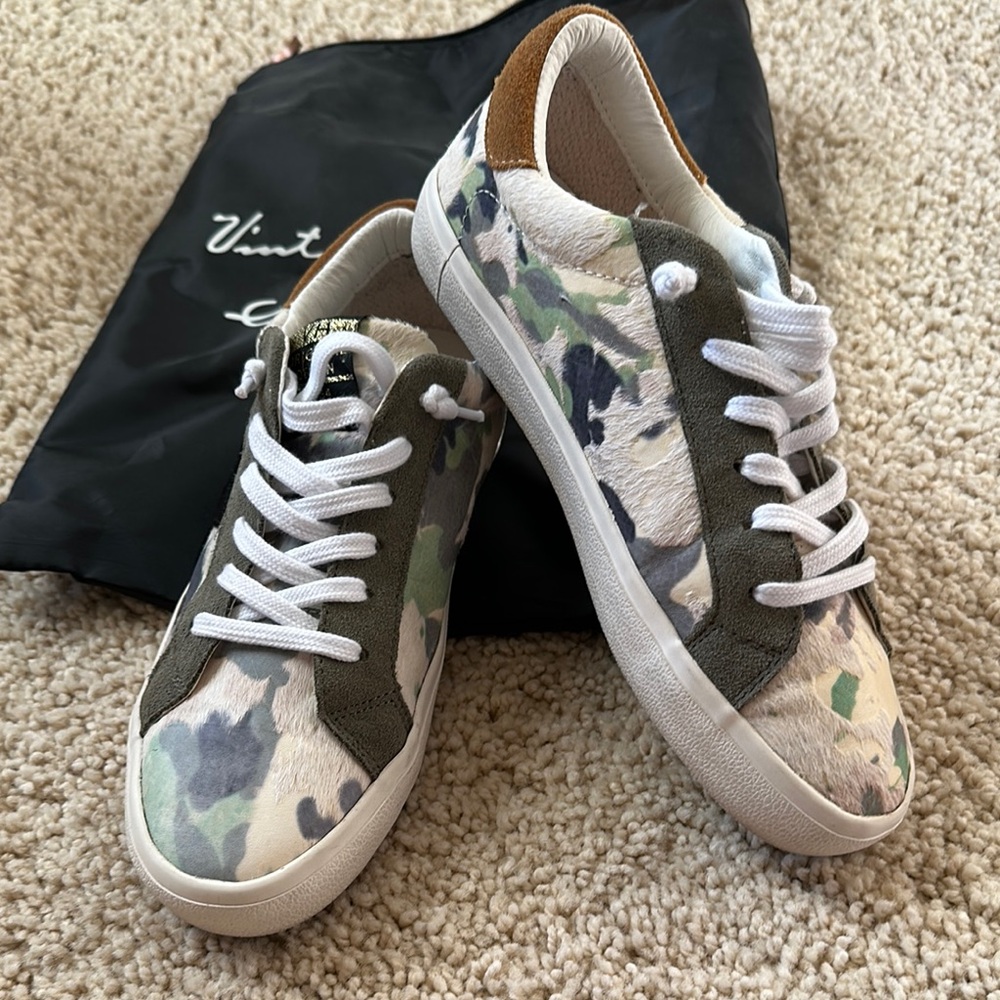 Vintage Havana Camouflage Sneakers